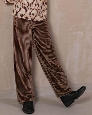 Bruin ribfluweel stretch choco
