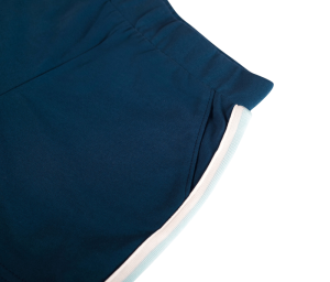 Short witte streep op zijkant dark blue