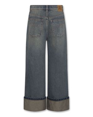Jeans omslag 2024
