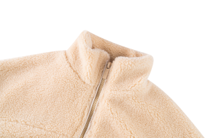 Jas met rits in teddy soft beige